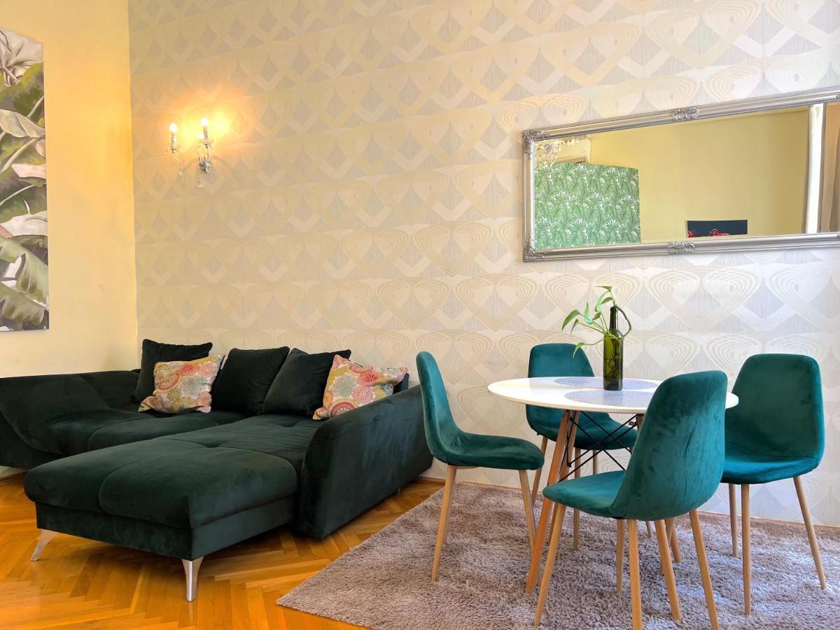 N38 Apartments By Small Home 부다페스트 외부 사진